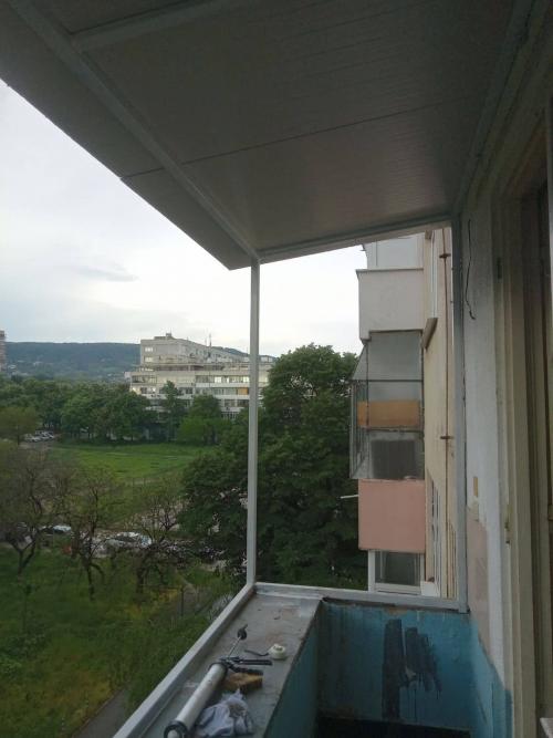 varna sea build покрив