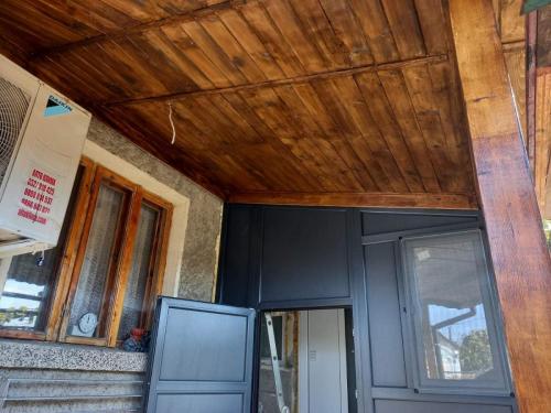 дървена конструкция от Varna Sea Build