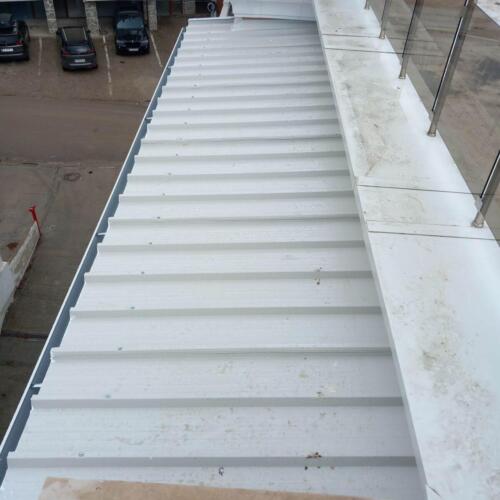 varna sea build метален покрив