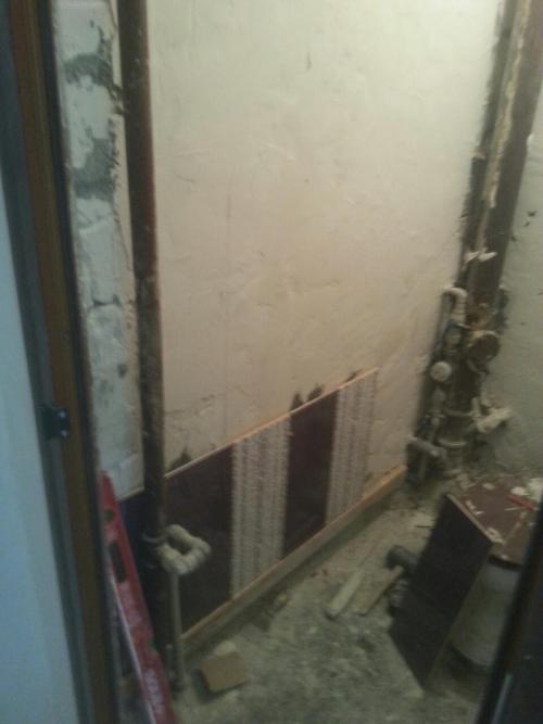 лепене на плочки в баня от varna sea build