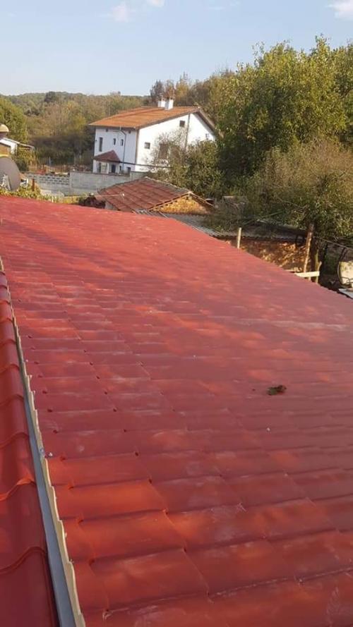 покрив метална конструкция