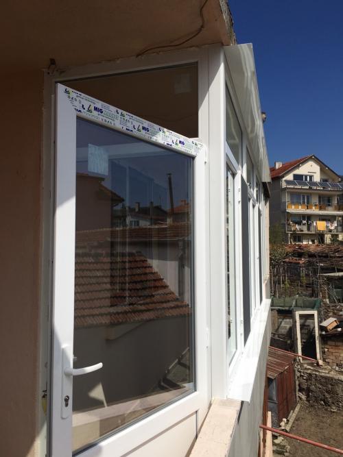 Поставена бяла дограма от varna sea build