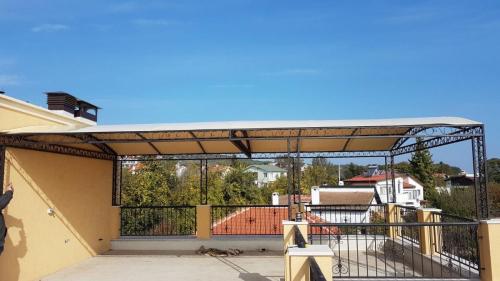 Сграда с метална покрив конструкция от varna sea build